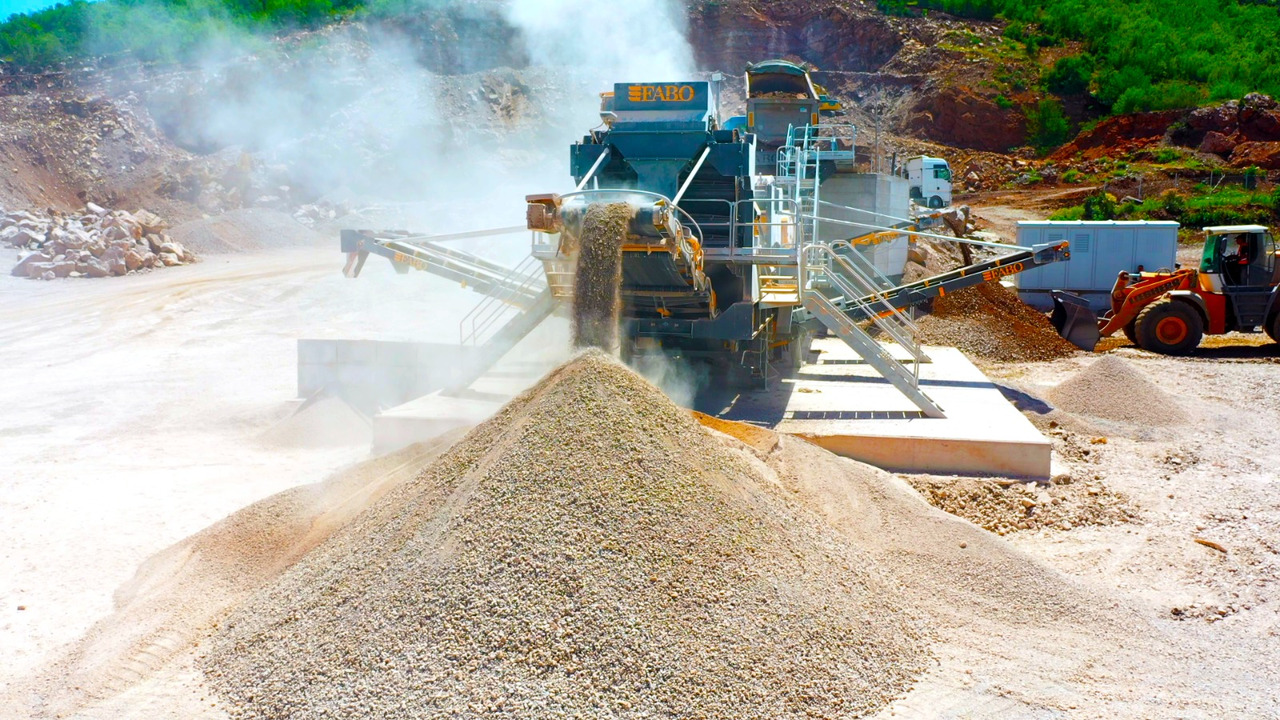FABO PRO-150 MOBILE CRUSHER | WOBBLER FEEDER - Мобильная дробилка: фото 5 FABO PRO-150 MOBILE CRUSHER | WOBBLER FEEDER - Мобильная дробилка: фото 5