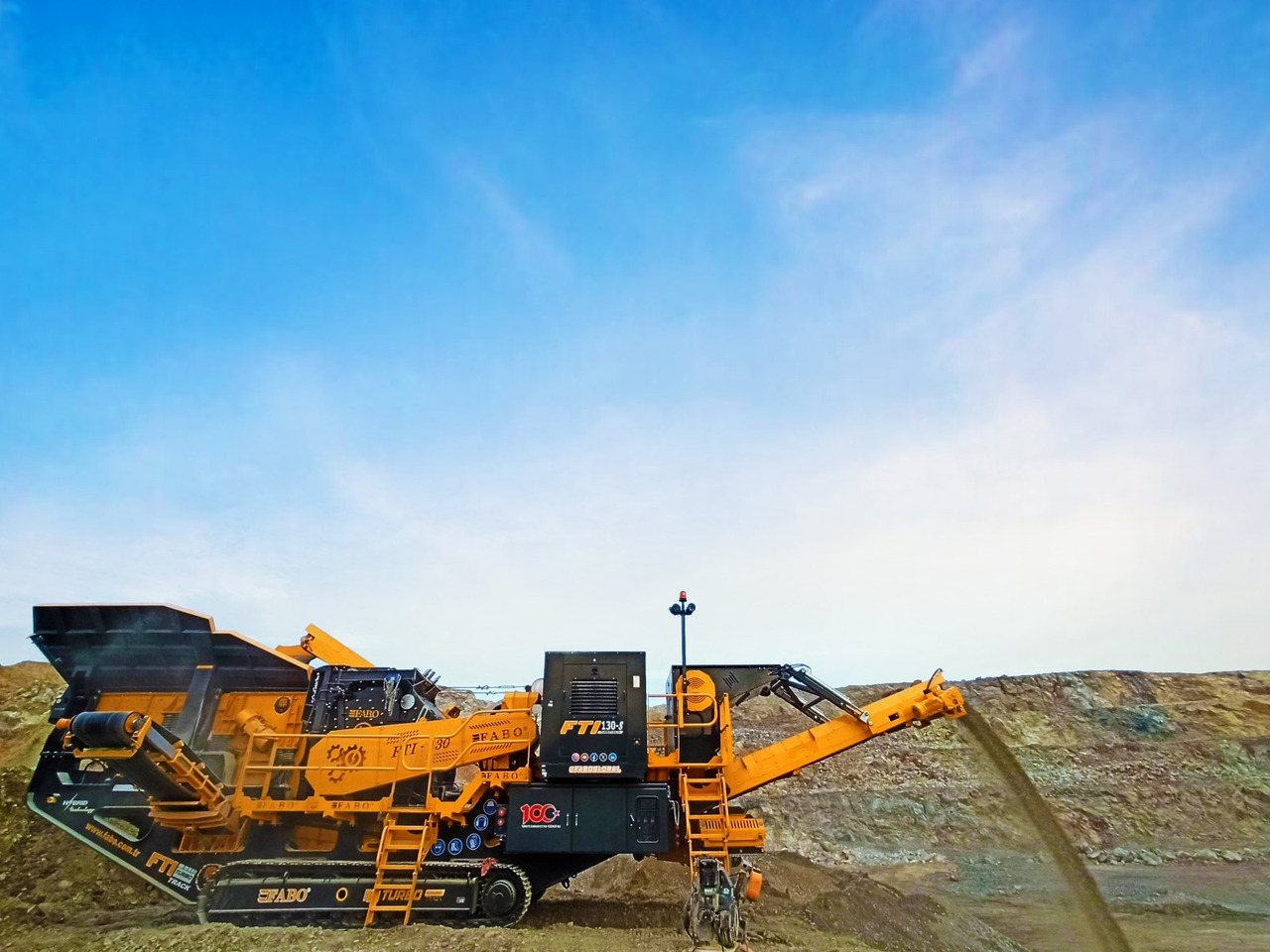 FABO crawler crusher - Дробилка: фото 4 FABO crawler crusher - Дробилка: фото 4