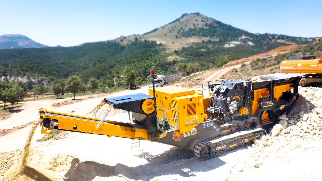 FABO crawler crusher - Дробилка: фото 1 FABO crawler crusher - Дробилка: фото 1