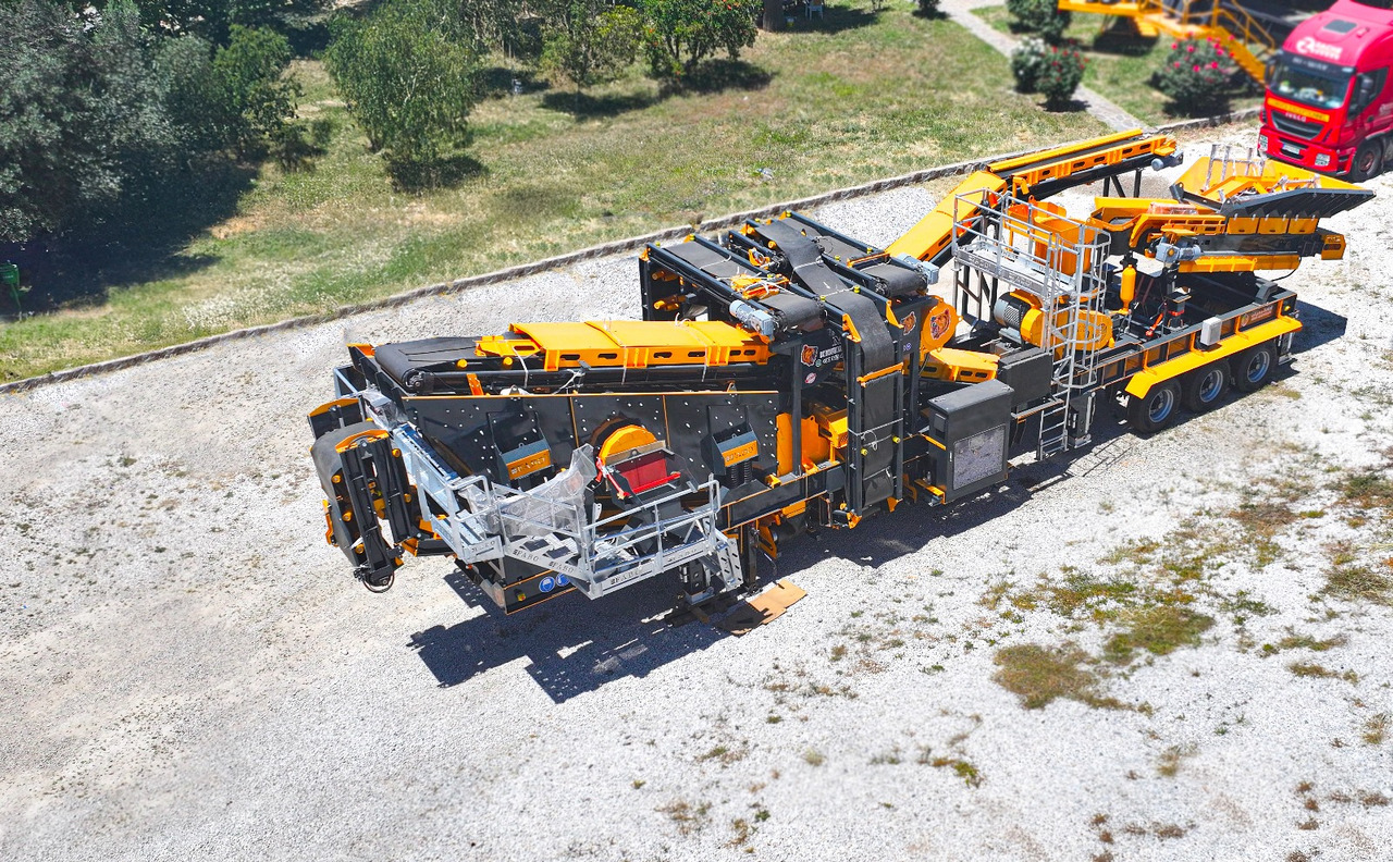 FABO mobile jaw crusher - Щековая дробилка: фото 3 FABO mobile jaw crusher - Щековая дробилка: фото 3