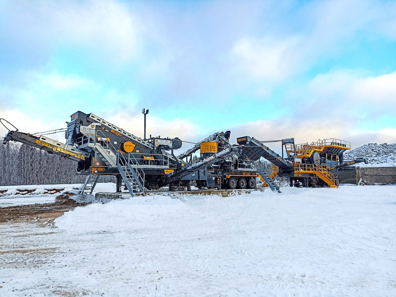 FABO mobile jaw crusher - Щековая дробилка: фото 5 FABO mobile jaw crusher - Щековая дробилка: фото 5