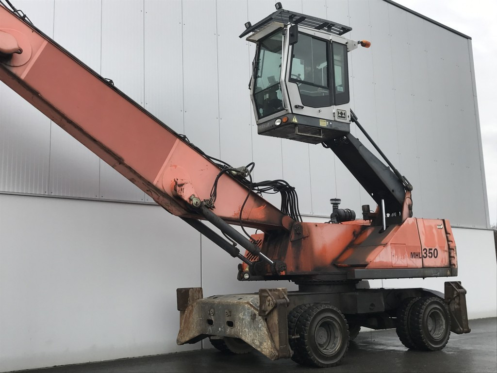 FUCHS Umschlagbagger MHL 350 Deutz-Motor - Перегружатель: фото 3 FUCHS Umschlagbagger MHL 350 Deutz-Motor - Перегружатель: фото 3