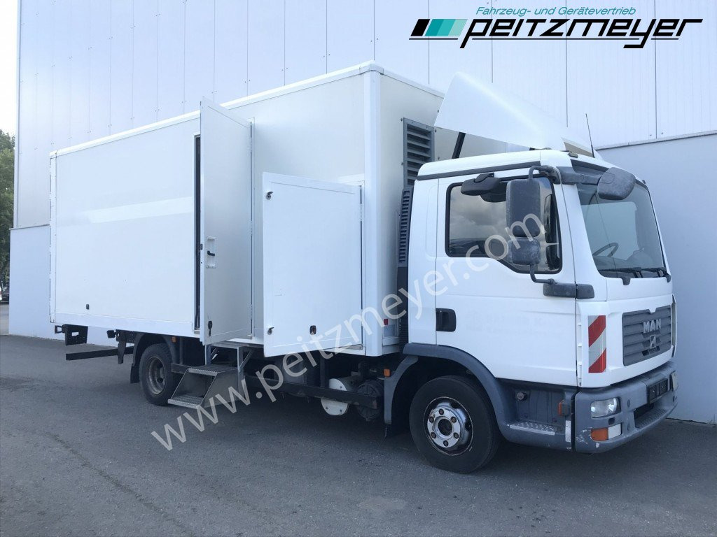 MAN TGL 8.180 BB Koffer mit Seitentür - Грузовик с закрытым кузовом: фото 2 MAN TGL 8.180 BB Koffer mit Seitentür - Грузовик с закрытым кузовом: фото 2