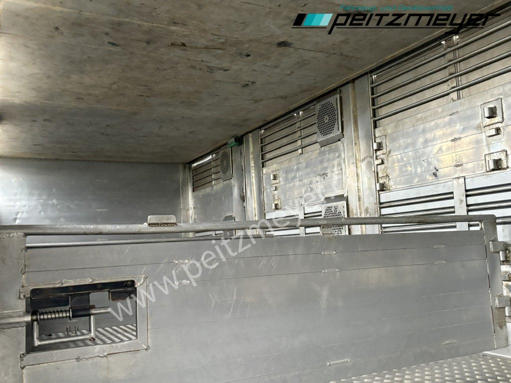 Грузовик для перевозки животных Scania G 450 6x2, Kaba 3-Stock, Hubdach Lenk + Lift,: фото 44 Грузовик для перевозки животных Scania G 450 6x2, Kaba 3-Stock, Hubdach Lenk + Lift,: фото 44