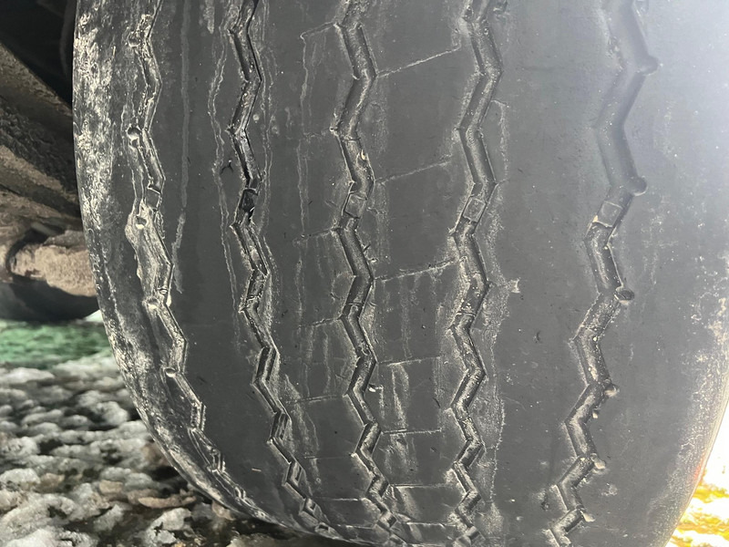 Полуприцеп бортовой/ Платформа Krone SDP 27 - MEGA: фото 13 Полуприцеп бортовой/ Платформа Krone SDP 27 - MEGA: фото 13