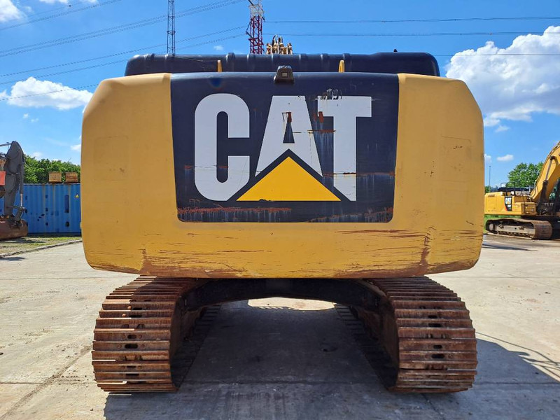 Cat 330FL N - Гусеничный экскаватор: фото 3 Cat 330FL N - Гусеничный экскаватор: фото 3