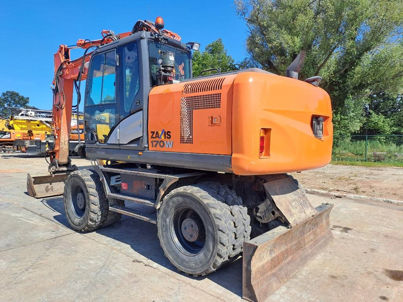 Hitachi ZX 170 W-5 B - Колёсный экскаватор: фото 2 Hitachi ZX 170 W-5 B - Колёсный экскаватор: фото 2