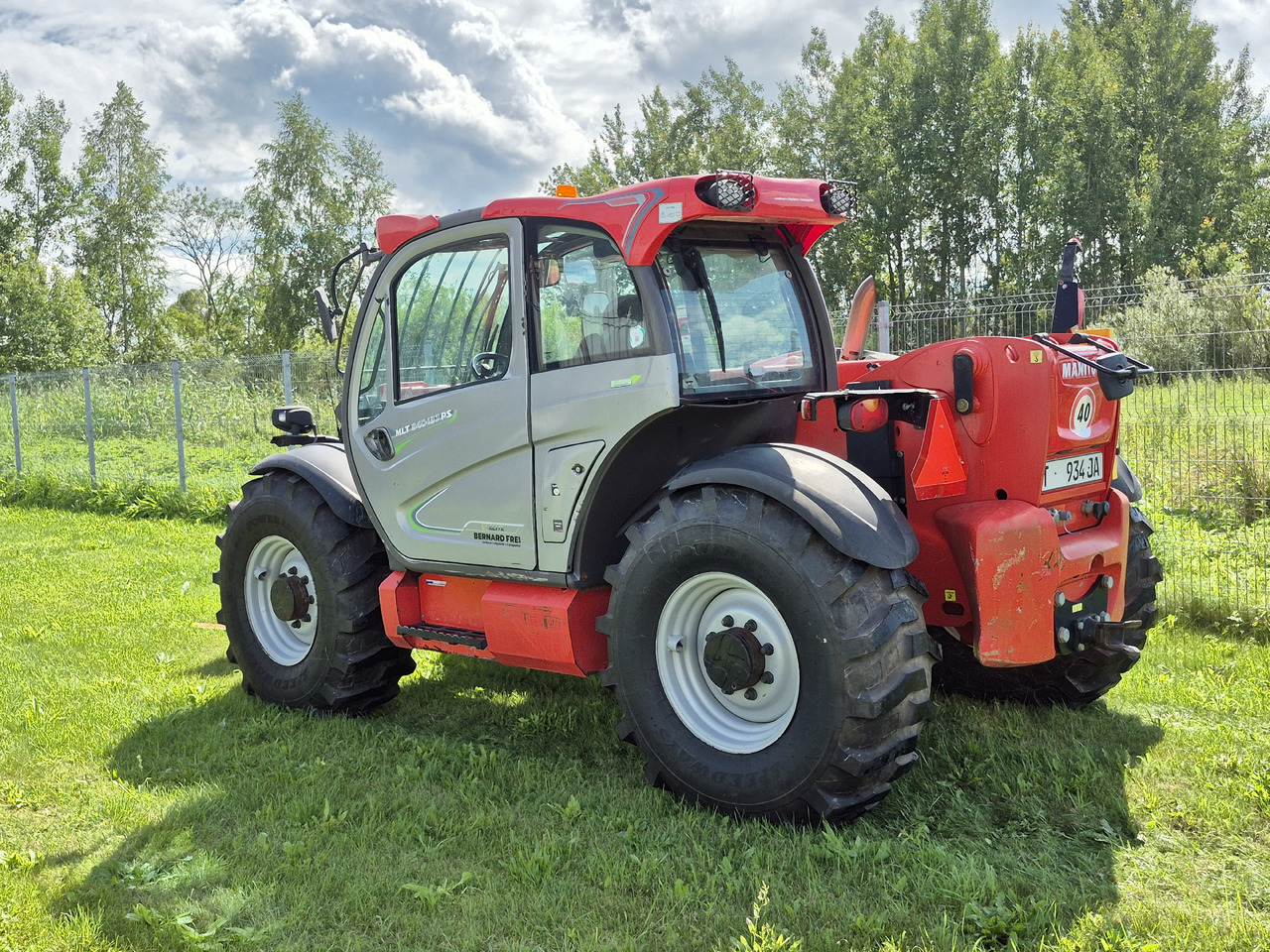 MANITOU MLT840 137 ST38 - Телескопический фронтальный погрузчик: фото 3 MANITOU MLT840 137 ST38 - Телескопический фронтальный погрузчик: фото 3
