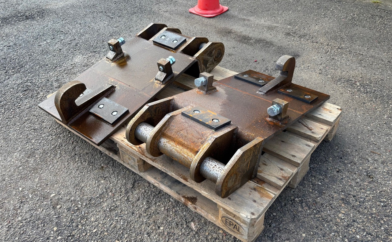 NTP10 B20 Top bracket plate - Сцепное устройство для Экскаваторов: фото 3 NTP10 B20 Top bracket plate - Сцепное устройство для Экскаваторов: фото 3