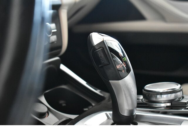 BMW 530d xDrive INDIVIDUAL CONNECTED DRIVE ECO PRO... - Седан: фото 4 BMW 530d xDrive INDIVIDUAL CONNECTED DRIVE ECO PRO... - Седан: фото 4