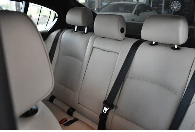 BMW 530d xDrive INDIVIDUAL CONNECTED DRIVE ECO PRO... - Седан: фото 5 BMW 530d xDrive INDIVIDUAL CONNECTED DRIVE ECO PRO... - Седан: фото 5