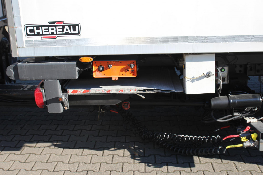 Daf CF 480 CS 950 Strom Schlafkabine Durchlade ZUG! - Рефрижератор: фото 5 Daf CF 480 CS 950 Strom Schlafkabine Durchlade ZUG! - Рефрижератор: фото 5