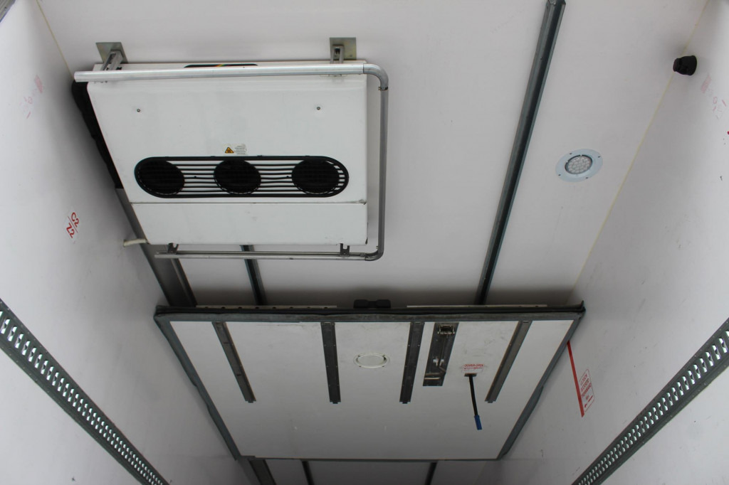 Lamberet TK SLXi Spectrum 2,65h Bi-Multi-Temp. TW LDW - Полуприцеп-рефрижератор: фото 2 Lamberet TK SLXi Spectrum 2,65h Bi-Multi-Temp. TW LDW - Полуприцеп-рефрижератор: фото 2