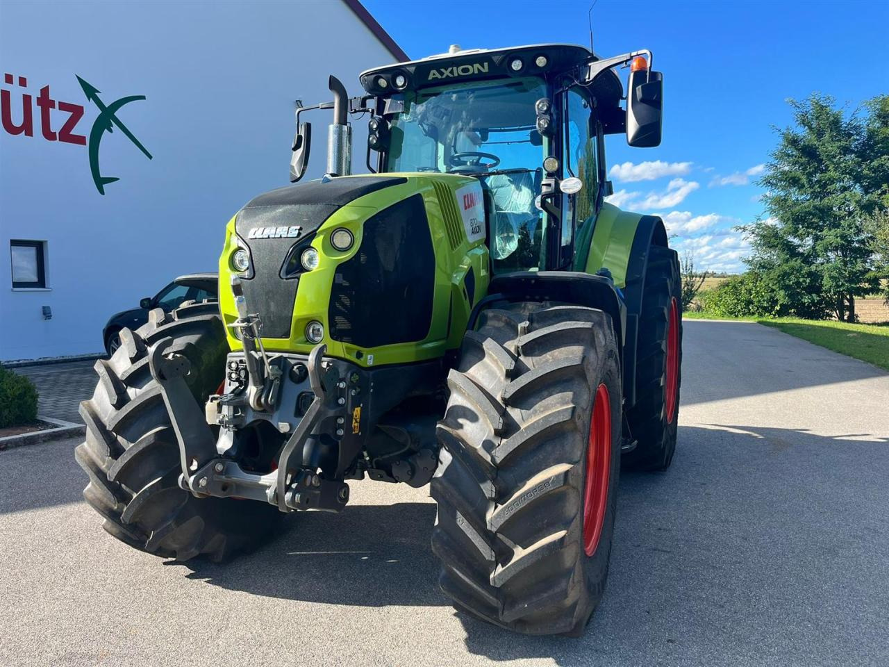 CLAAS Axion 870 CMATIC mit S10 GPS und Cebis Touch, Vorderreifen NEU - Трактор: фото 4 CLAAS Axion 870 CMATIC mit S10 GPS und Cebis Touch, Vorderreifen NEU - Трактор: фото 4