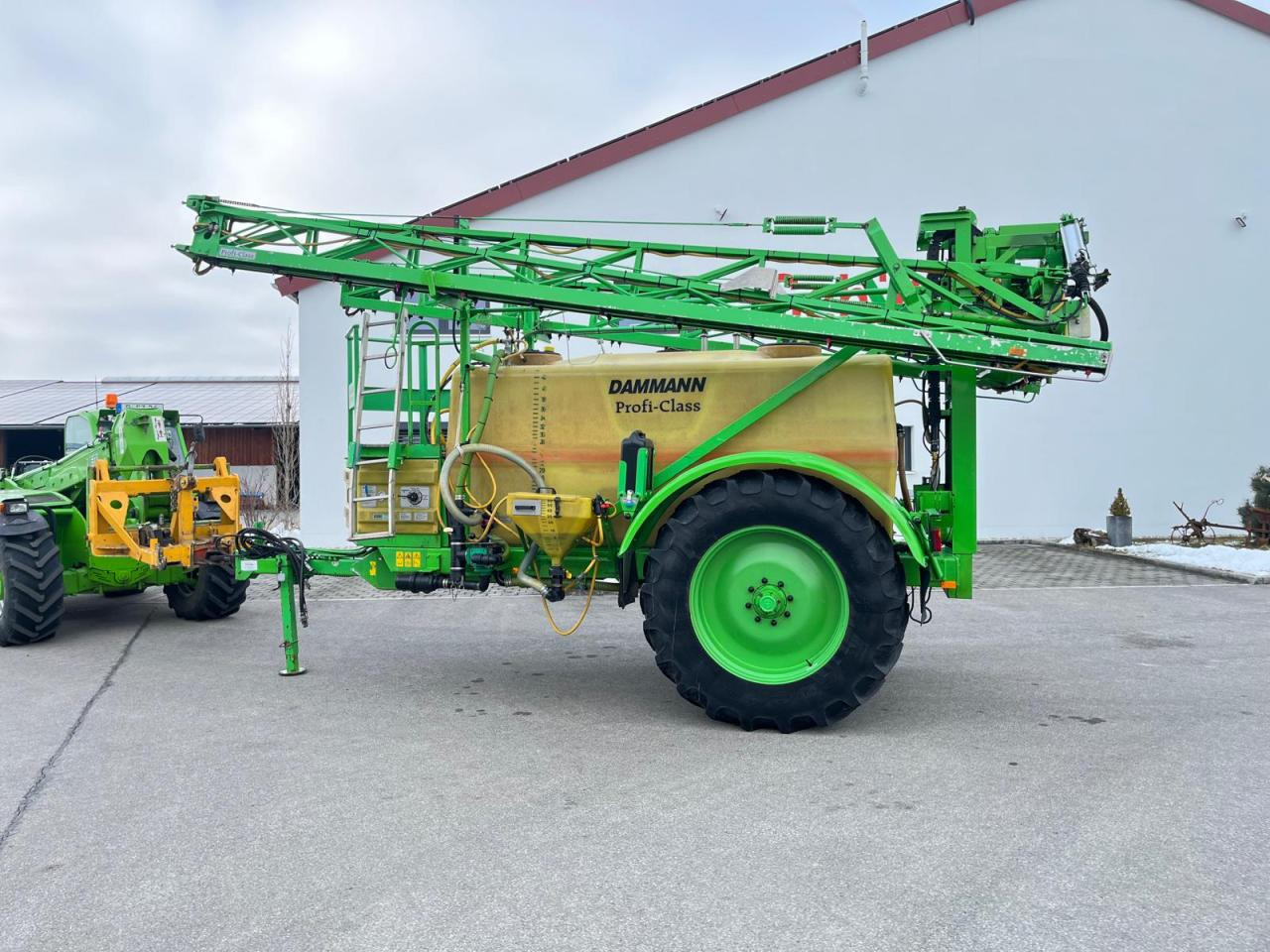 Dammann Profi Class 4027 Distance Section Control - Прицепной опрыскиватель: фото 2 Dammann Profi Class 4027 Distance Section Control - Прицепной опрыскиватель: фото 2