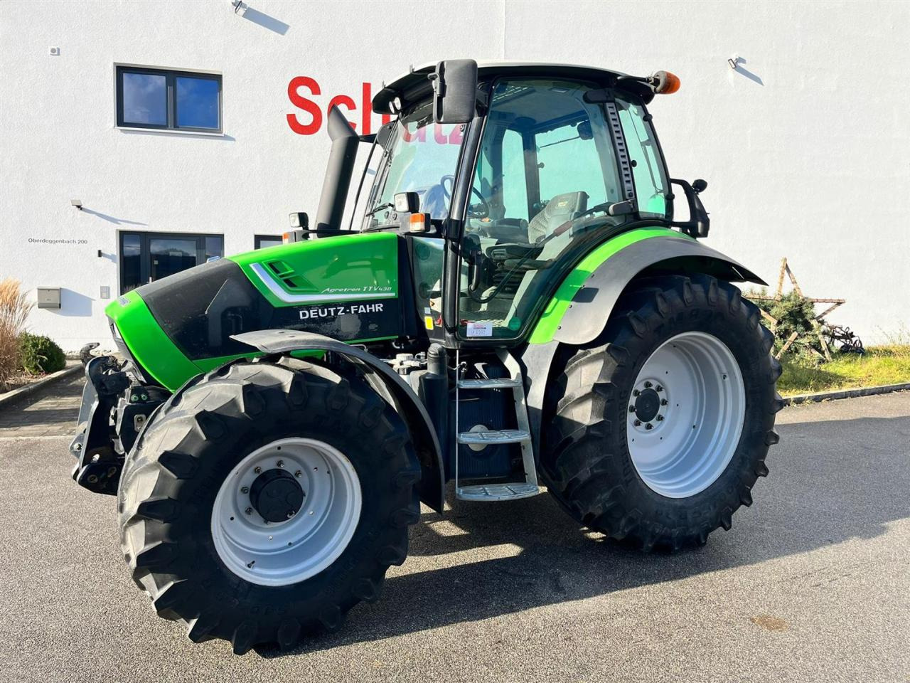 Deutz-Fahr Agrotron TTV 430 - Трактор: фото 2 Deutz-Fahr Agrotron TTV 430 - Трактор: фото 2