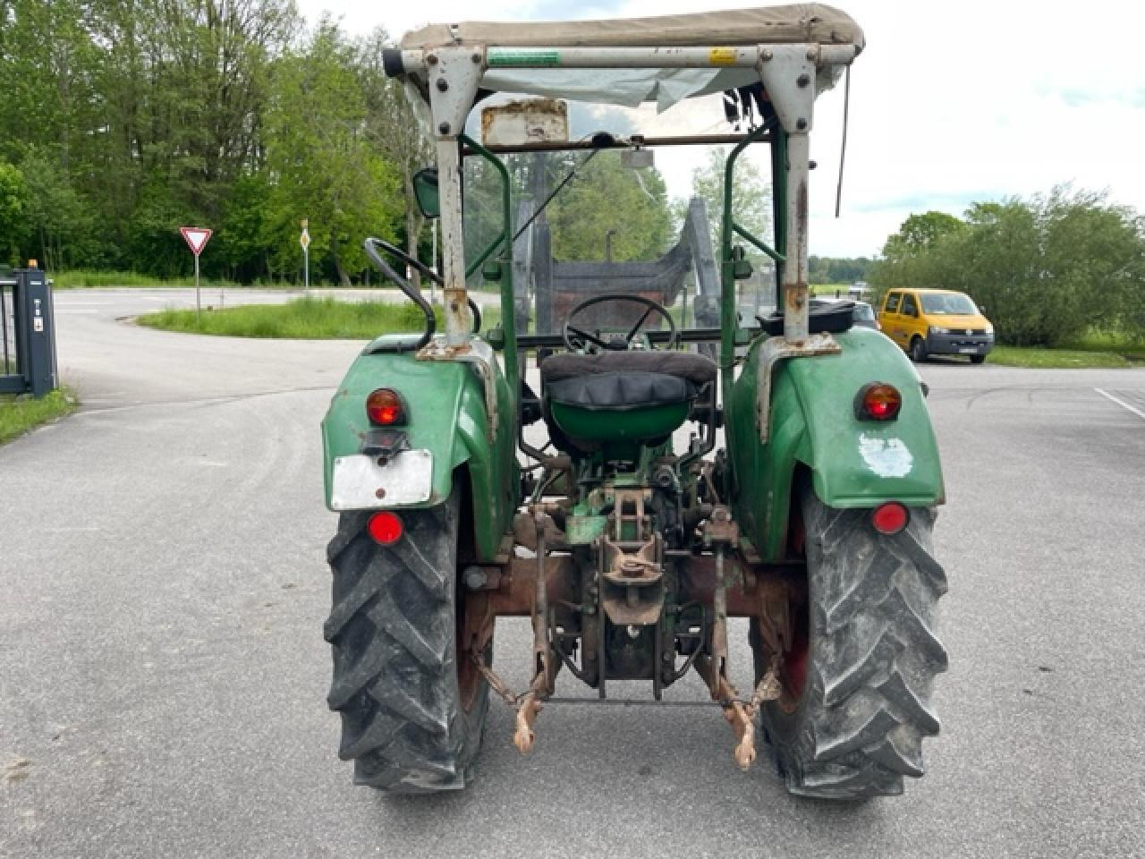 Deutz-Fahr D 4005 mit Frontlader / Oldtimer - Трактор: фото 4 Deutz-Fahr D 4005 mit Frontlader / Oldtimer - Трактор: фото 4