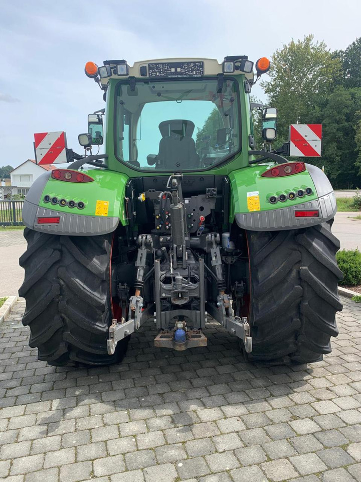 Fendt 724 Vario, Baujahr 2019 - Трактор: фото 5 Fendt 724 Vario, Baujahr 2019 - Трактор: фото 5
