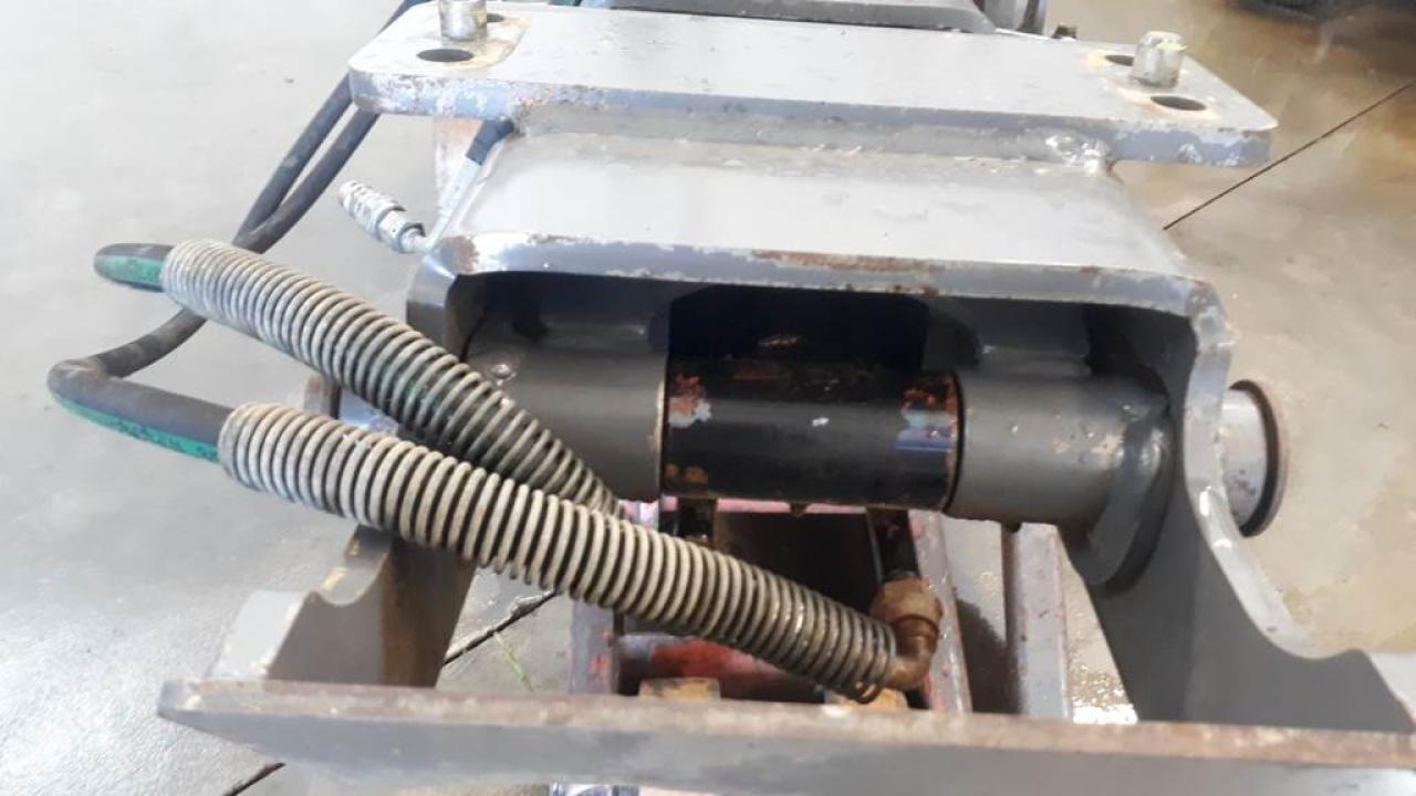 Fendt Hitch K80 ,Vario 718 - Сцепное устройство для Тракторов: фото 3 Fendt Hitch K80 ,Vario 718 - Сцепное устройство для Тракторов: фото 3