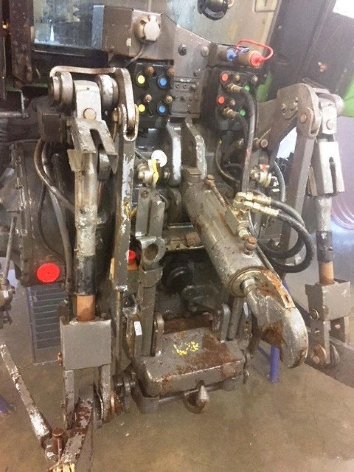 Fendt gebrauchter Hitch für Fendt 930, 926, 924 - Навесное оборудование: фото 1 Fendt gebrauchter Hitch für Fendt 930, 926, 924 - Навесное оборудование: фото 1