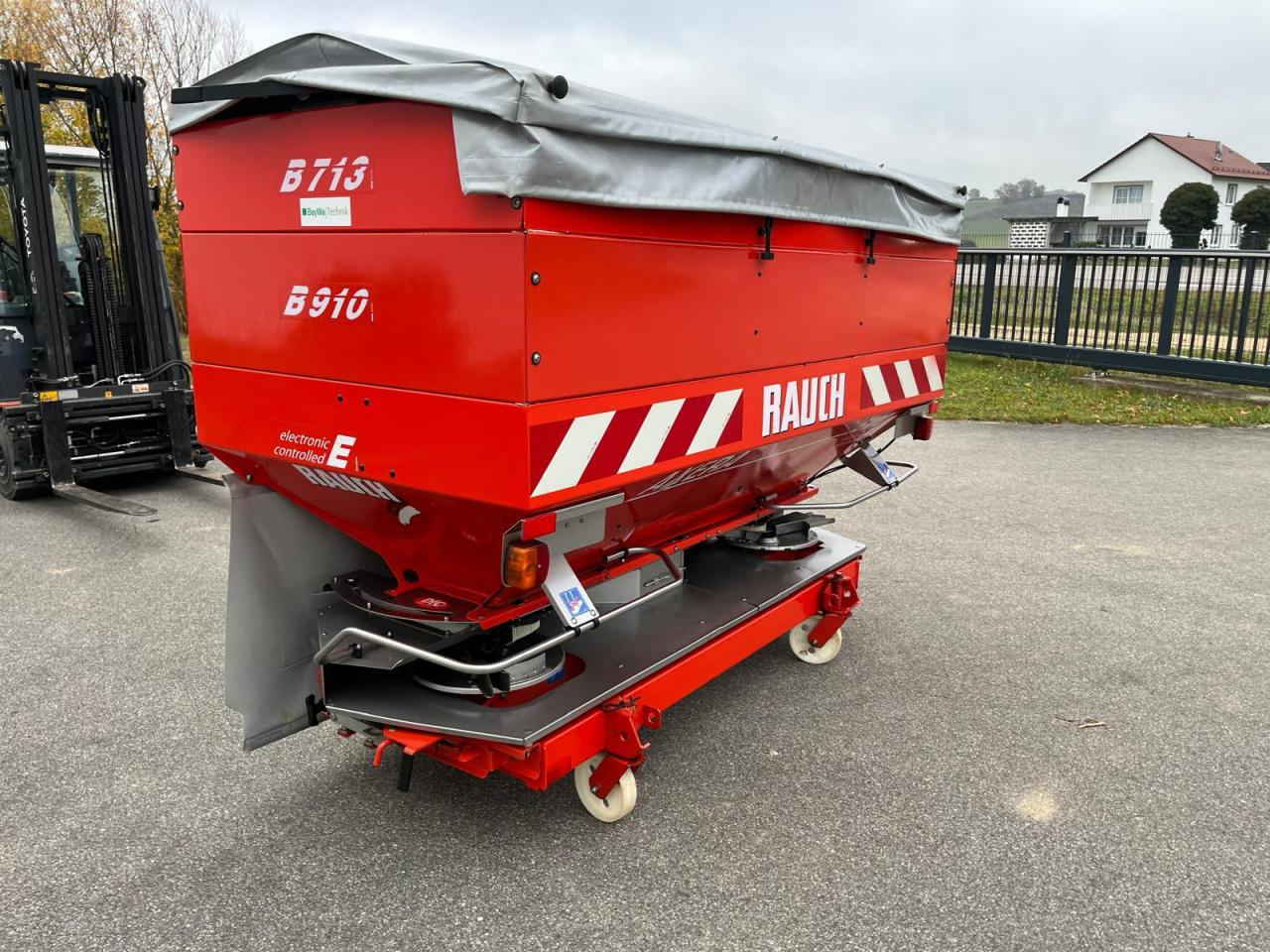 Rauch Axera H-EMC, Baujahr 2006 - Разбрасыватель удобрений: фото 5 Rauch Axera H-EMC, Baujahr 2006 - Разбрасыватель удобрений: фото 5