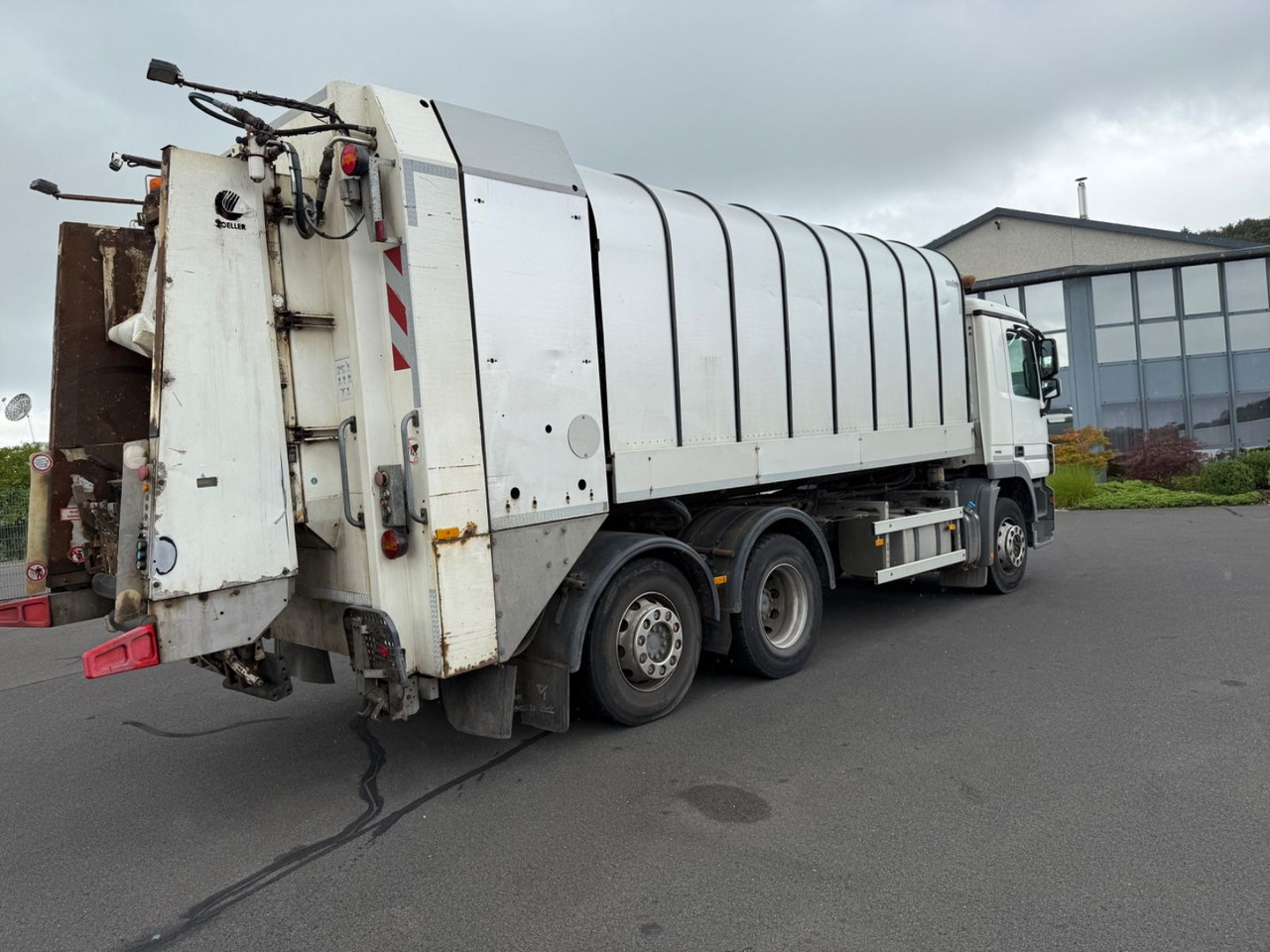 Мусоровоз Mercedes-Benz Actros MP3 2532 6x2 Faun Rotorpress 521: фото 8