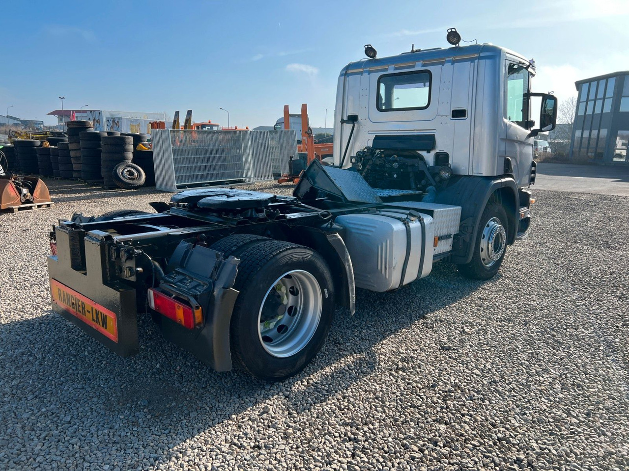 Scania P 94 GA 4x2 NA 310 Scania P 94 GA 4x2 NA 310 - Тягач: фото 3 Scania P 94 GA 4x2 NA 310 Scania P 94 GA 4x2 NA 310 - Тягач: фото 3