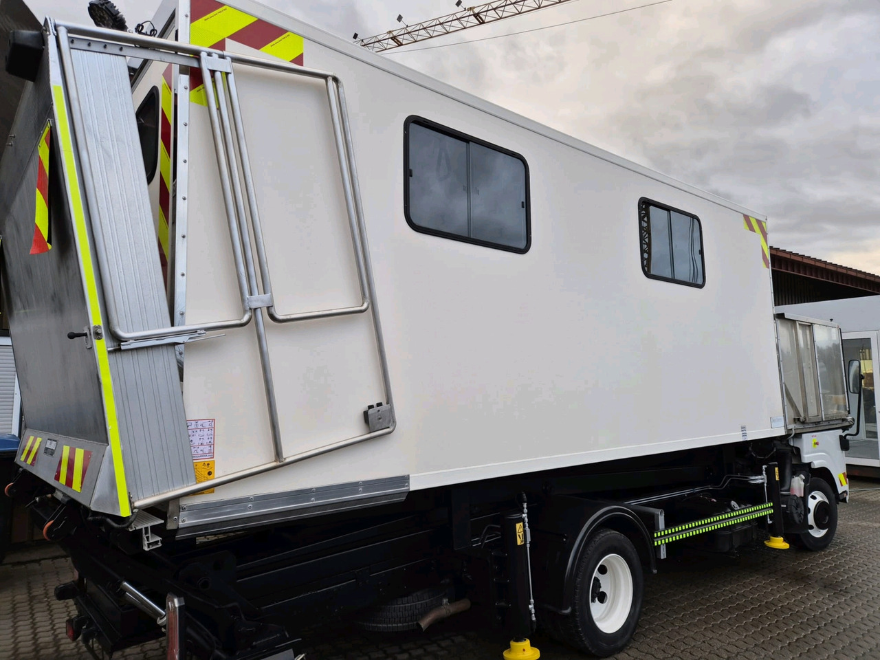 Новый Амбулифт ABG AMB1556: фото 16 Новый Амбулифт ABG AMB1556: фото 16