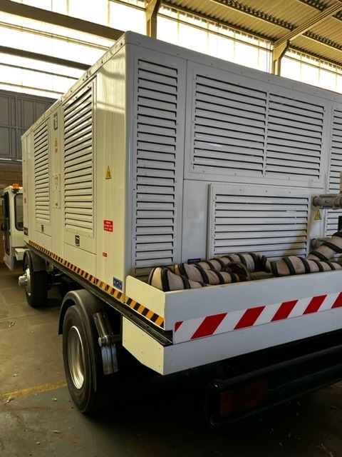 ASU Trilectron ASP250 - Аэродромная техника: фото 3 ASU Trilectron ASP250 - Аэродромная техника: фото 3