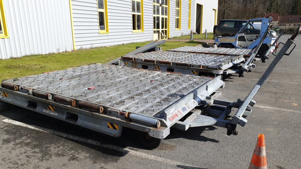 Viking Pallet Dollies - Аэродромная техника: фото 1 Viking Pallet Dollies - Аэродромная техника: фото 1