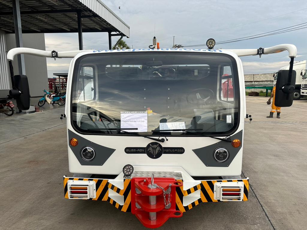 BlissFox - ABC 40D - Аэродромный тягач: фото 1 BlissFox - ABC 40D - Аэродромный тягач: фото 1