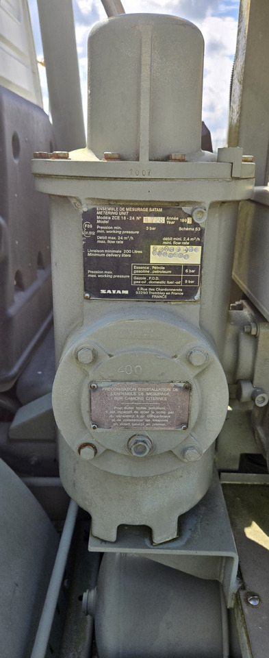 Renault JetA1 - Коммунальная/ Специальная техника: фото 4 Renault JetA1 - Коммунальная/ Специальная техника: фото 4