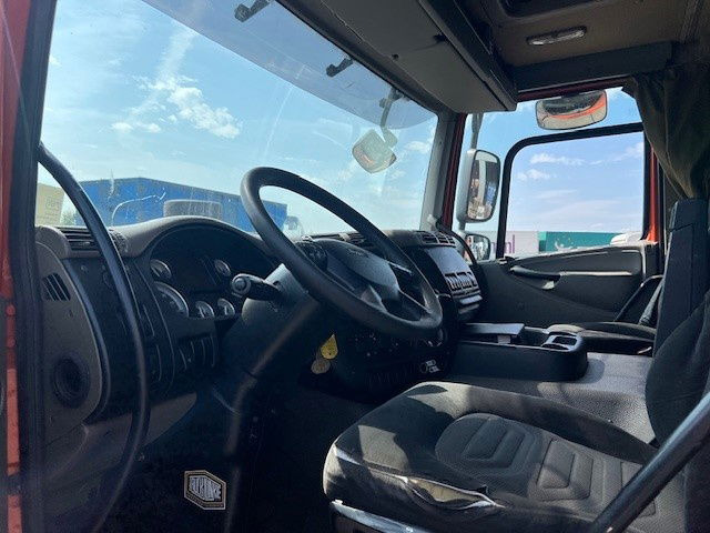 DAF CF 85.360 FA85.360 CF - Тентованный грузовик: фото 5 DAF CF 85.360 FA85.360 CF - Тентованный грузовик: фото 5