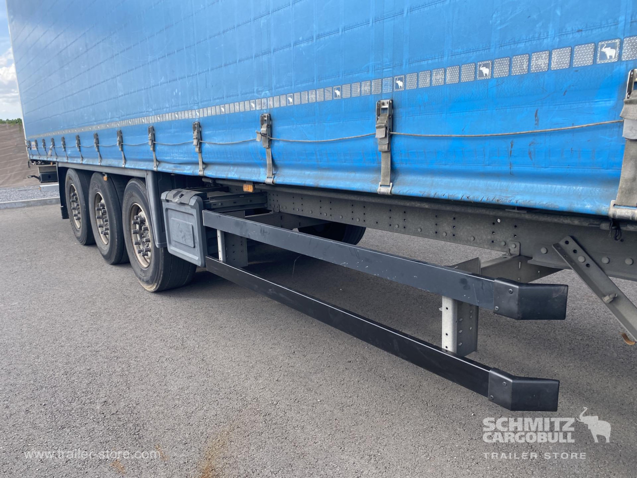 SCHMITZ Curtainsider Standard - Тентованный полуприцеп: фото 3 SCHMITZ Curtainsider Standard - Тентованный полуприцеп: фото 3