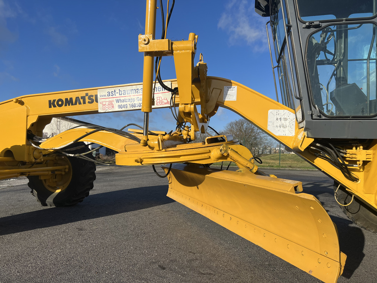 Грейдер KOMATSU GD530A mit 5-Zahn-Heckaufreisser: фото 8 Грейдер KOMATSU GD530A mit 5-Zahn-Heckaufreisser: фото 8