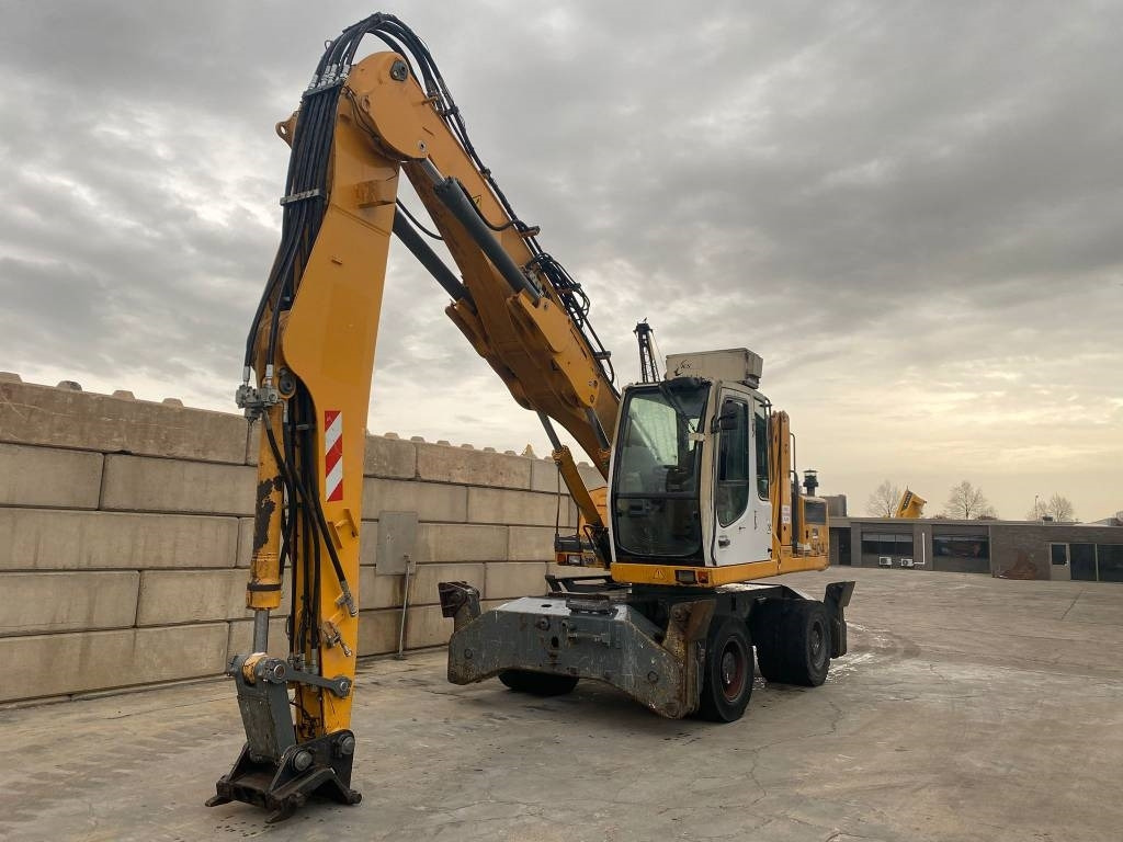 Liebherr A 904 C Litronic - Перегружатель: фото 4 Liebherr A 904 C Litronic - Перегружатель: фото 4