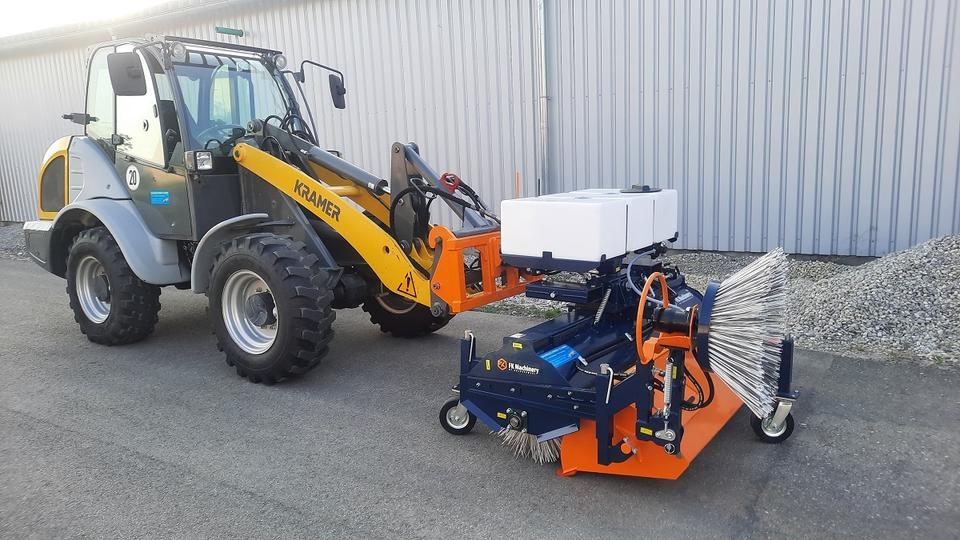 Kehrmaschine Kramer 1,2, 1,5, 1,8 2,3 2,8m Euro Radlader Hoflader - Щетка: фото 4 Kehrmaschine Kramer 1,2, 1,5, 1,8 2,3 2,8m Euro Radlader Hoflader - Щетка: фото 4