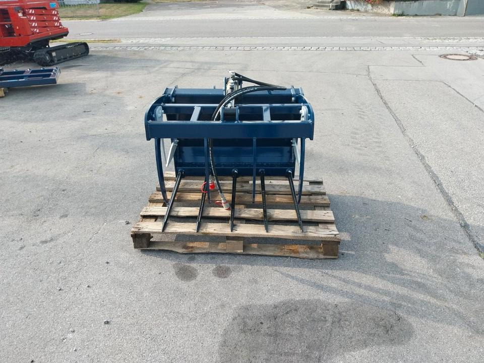 Krokodilgebiss mini Schäffer Greifschaufel Frontlader Hoflader - Техника для силоса: фото 2 Krokodilgebiss mini Schäffer Greifschaufel Frontlader Hoflader - Техника для силоса: фото 2