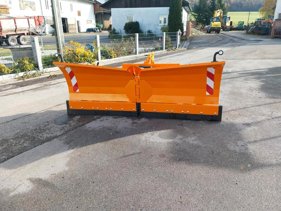 Schneeschild Vario 2,50m Schneepflug Schlepper Radlader Fendt - Отвал для снега: фото 1 Schneeschild Vario 2,50m Schneepflug Schlepper Radlader Fendt - Отвал для снега: фото 1