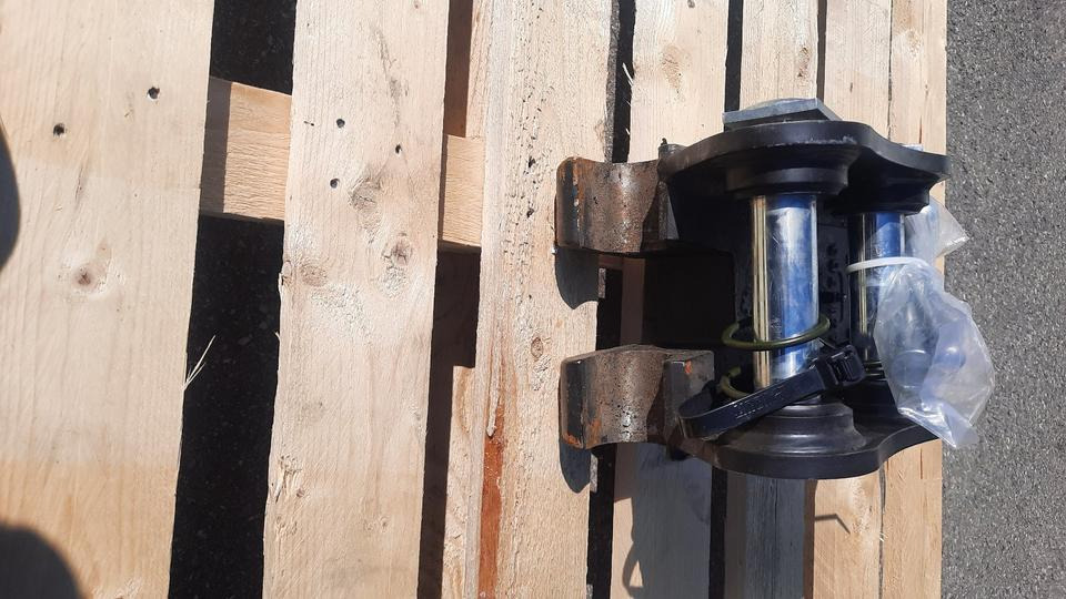 Neuen Schnellwechsler MS 03 2 - 5 to Minibagger Kubota - Сцепное устройство для Мини-экскаваторов: фото 2 Neuen Schnellwechsler MS 03 2 - 5 to Minibagger Kubota - Сцепное устройство для Мини-экскаваторов: фото 2