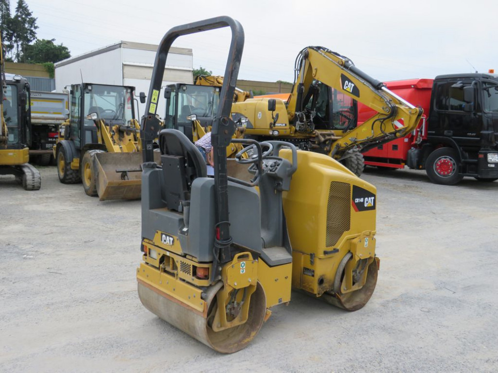 Каток CATERPILLAR CATERPILLAR  Tandem-Vibrationswalze Baumaschine CB14 B: фото 6