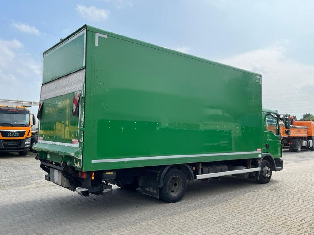 MAN TG-L 12.220 4x2 BL Standardkoffer LBW LBW 1.5 to - Грузовик с закрытым кузовом: фото 3 MAN TG-L 12.220 4x2 BL Standardkoffer LBW LBW 1.5 to - Грузовик с закрытым кузовом: фото 3