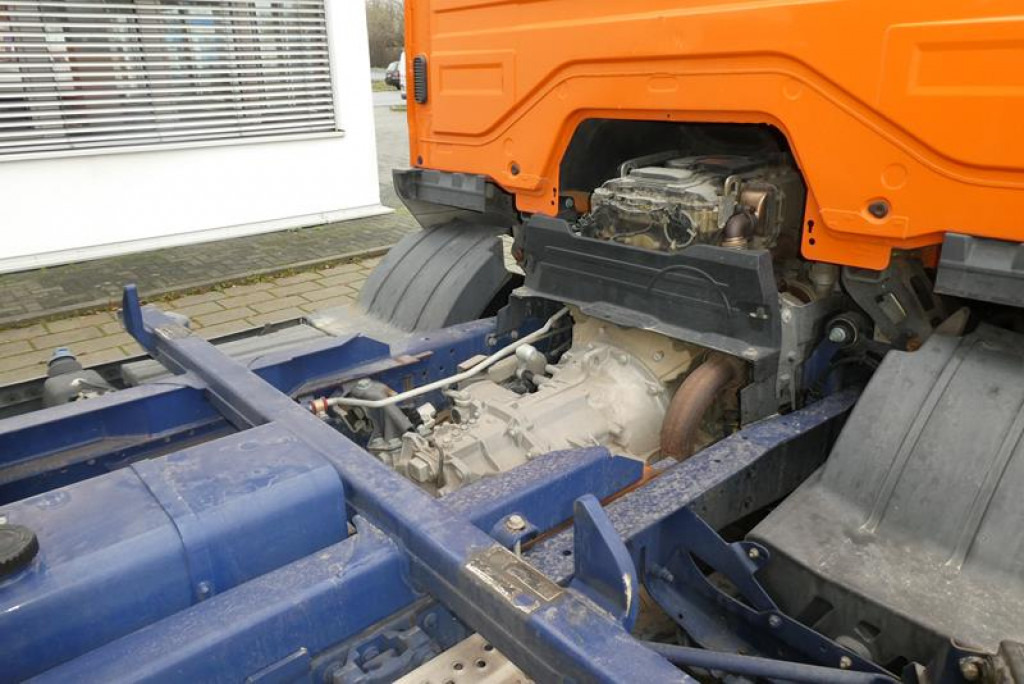 MERCEDES-BENZ Atego 818 K 2-Achs Kipper Schalter - Малотоннажный самосвал: фото 2 MERCEDES-BENZ Atego 818 K 2-Achs Kipper Schalter - Малотоннажный самосвал: фото 2