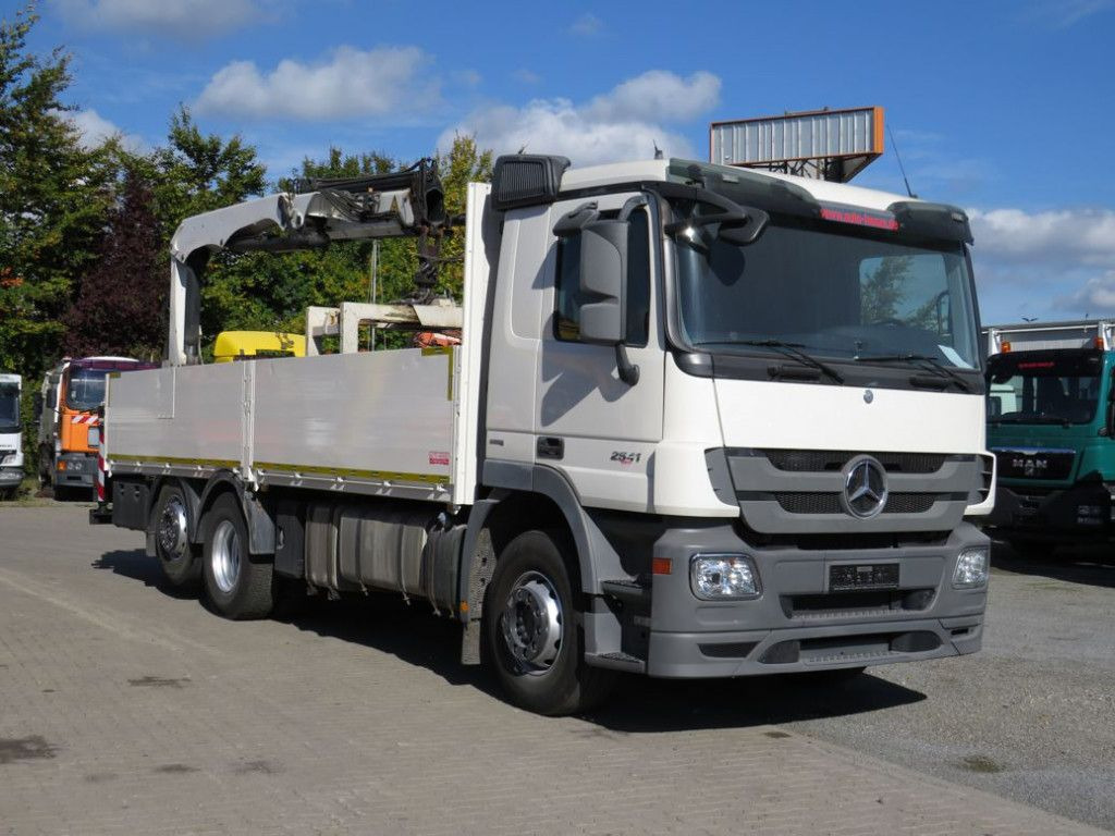 Mercedes-Benz Actros 2541 L6x2 Pritsche Heckkran Funk - Грузовик бортовой/ Платформа, Автоманипулятор: фото 3 Mercedes-Benz Actros 2541 L6x2 Pritsche Heckkran Funk - Грузовик бортовой/ Платформа, Автоманипулятор: фото 3