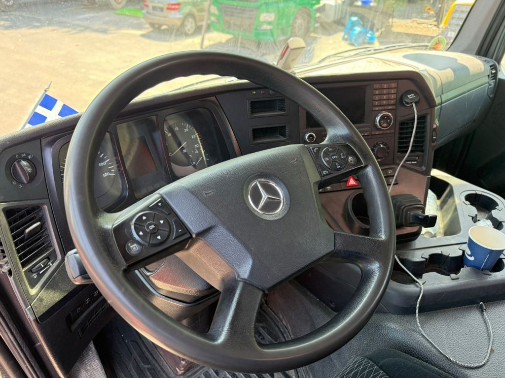 Mercedes-Benz Arocs 1835 K 2-Achs Kipper Kran Funk Greiferst. - Самосвал, Автоманипулятор: фото 5 Mercedes-Benz Arocs 1835 K 2-Achs Kipper Kran Funk Greiferst. - Самосвал, Автоманипулятор: фото 5