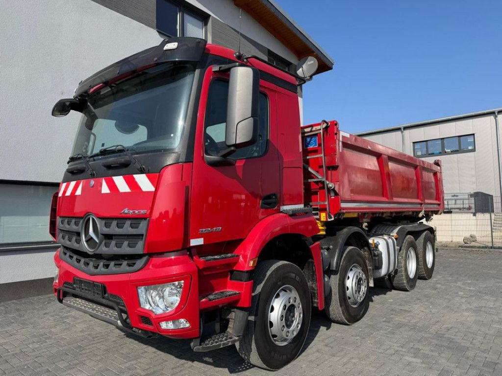 Mercedes-Benz Arocs 3243 8x4 4-Achs Kipper Bordmatik - Самосвал: фото 5 Mercedes-Benz Arocs 3243 8x4 4-Achs Kipper Bordmatik - Самосвал: фото 5