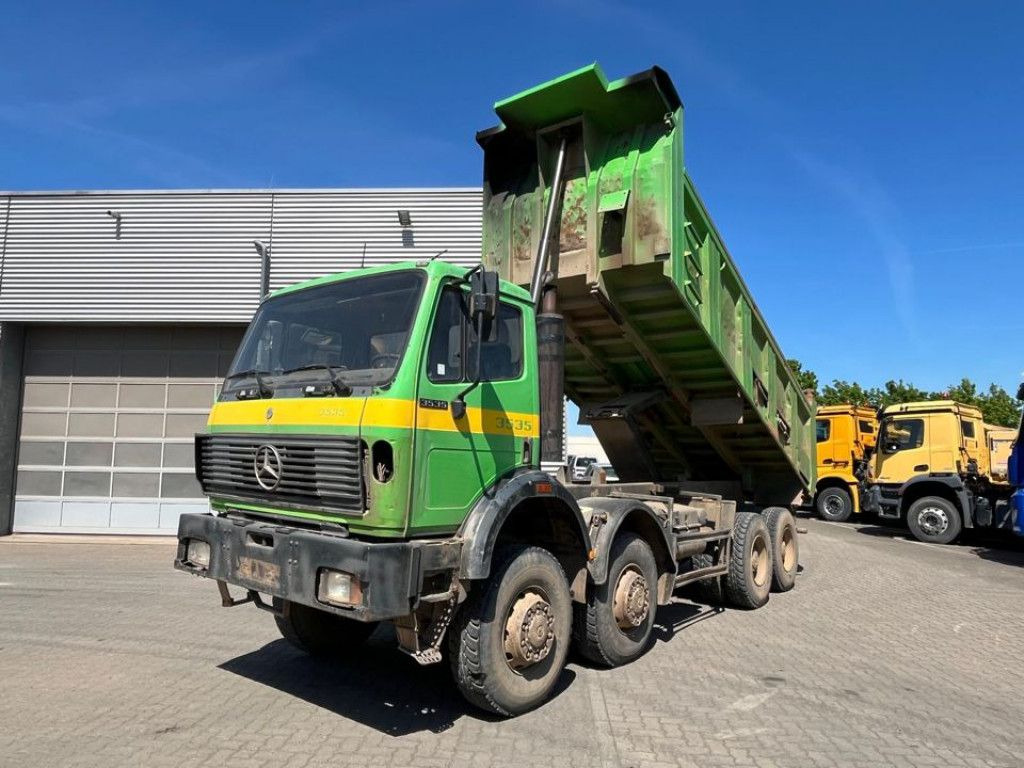 Mercedes-Benz SK 3535 AK 8x8 4 Achs Muldenkipper Meiller Deuts - Самосвал: фото 1 Mercedes-Benz SK 3535 AK 8x8 4 Achs Muldenkipper Meiller Deuts - Самосвал: фото 1