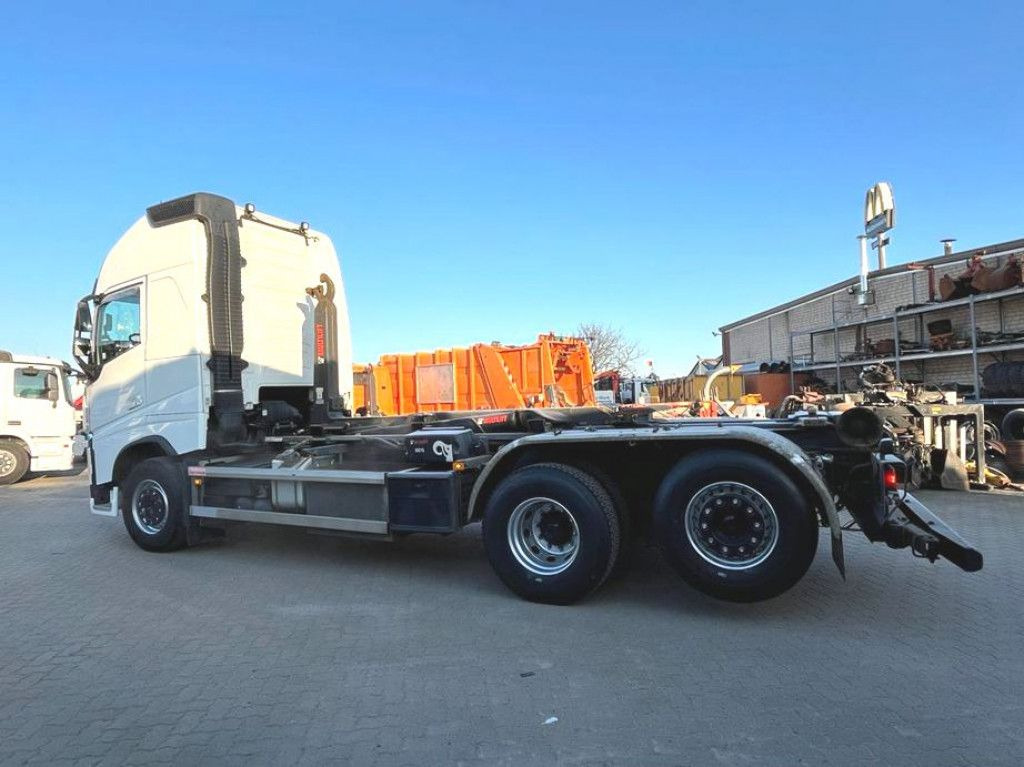 Volvo FH 500 6x2 Abrollkipper Funkfernbedienung - Крюковой мультилифт: фото 3 Volvo FH 500 6x2 Abrollkipper Funkfernbedienung - Крюковой мультилифт: фото 3