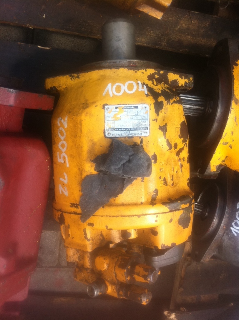 BRUENINGHAUS HYDROMATIK A10VO71DFR1/31R-VSC61N00 945674 - Гидравлический насос для Строительной техники: фото 1 BRUENINGHAUS HYDROMATIK A10VO71DFR1/31R-VSC61N00 945674 - Гидравлический насос для Строительной техники: фото 1