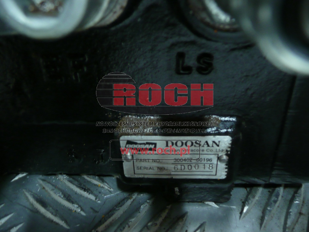 DOOSAN 300402-00196 - 1 SEKCYJNY + 410104-00141C 160205 - Гидравлический клапан: фото 1 DOOSAN 300402-00196 - 1 SEKCYJNY + 410104-00141C 160205 - Гидравлический клапан: фото 1